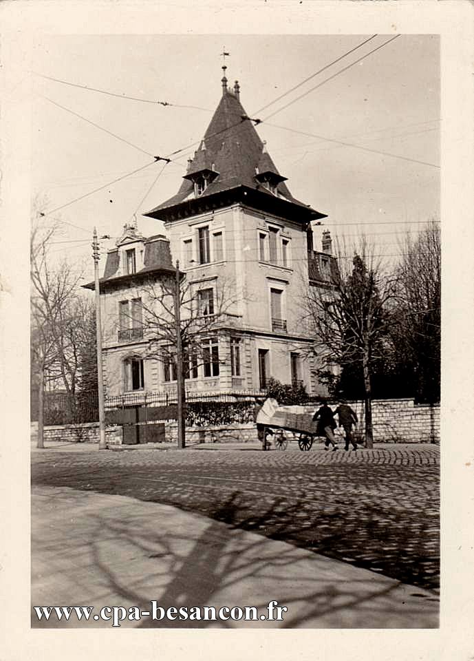 BESANÇON - Avenue Foch